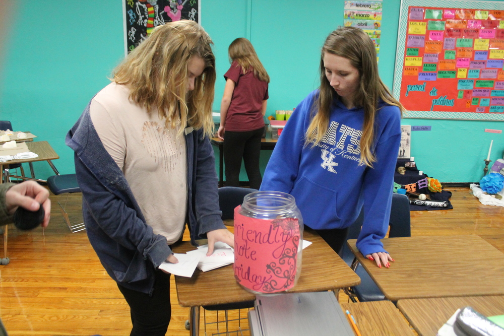 Students’ positive notes makes impact on school 